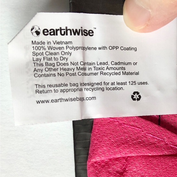 3/$15 NEW EARTHWISE Reusable Grocery Bag LOVE IS ALL YOU NEED Black Pink 13.5” - Picture 4 of 15